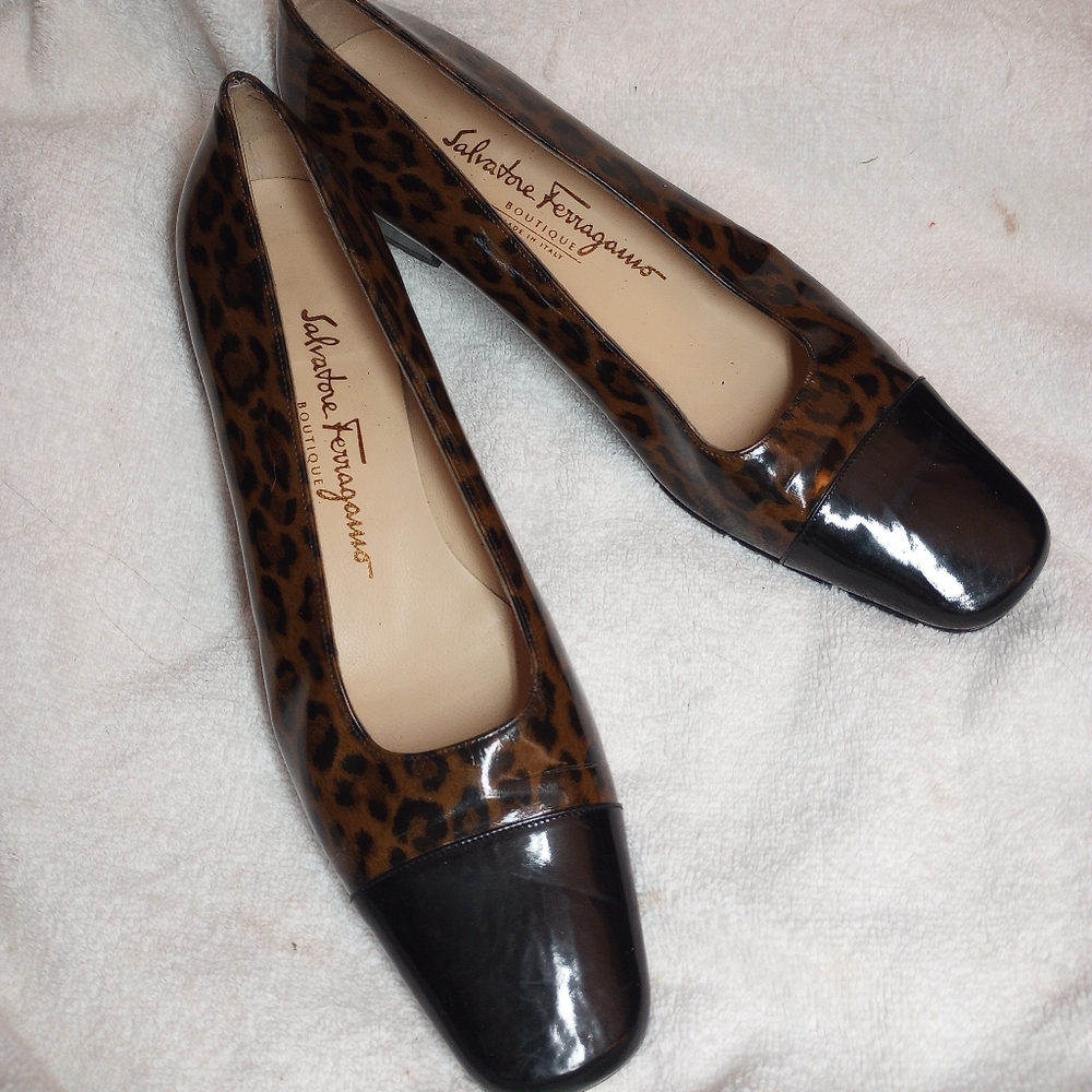 Salvatore Ferragamo Boutique Pumps Shoes Leopard